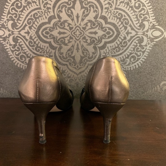 6.5 Vigotti Ulinda Bronze Pumps - Picture 3 of 7